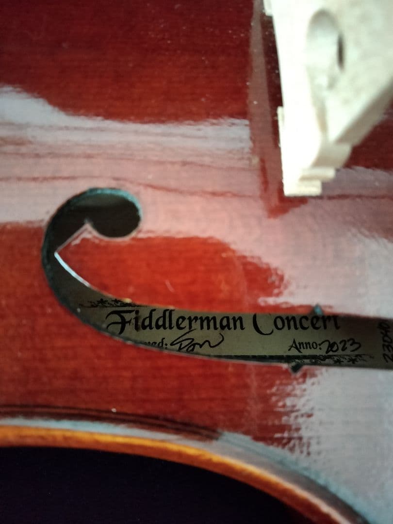 【値下げ】Fiddlerman5弦ヴィオラ15.5 ハードケース付き