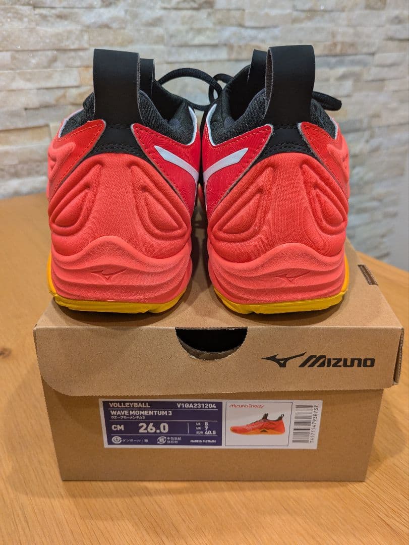 【kazu】ミズノ公式ショップ購入_ウェーブモーメンタム3