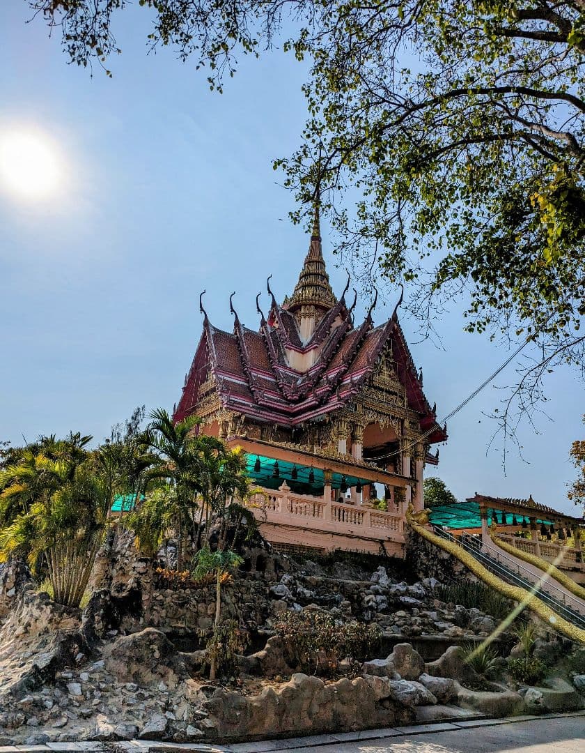 タイお守り　クマントーン　タイ　ナコンパトム県　ワットサームガーム