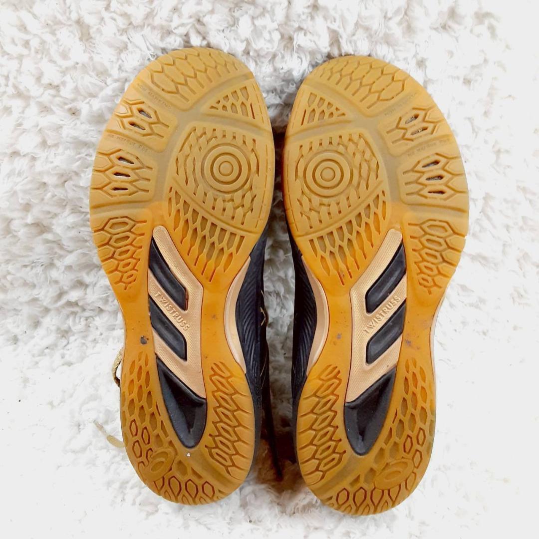 美品 24.5㎝◎asics アシックス バレーボールシューズ 黒 金