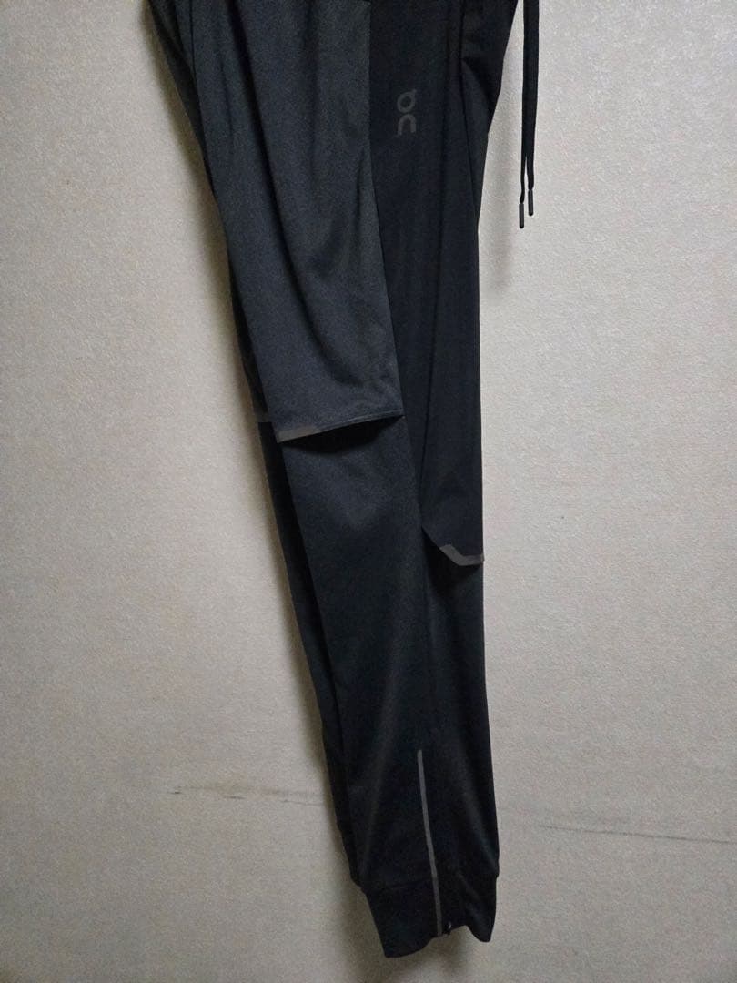 [ On オン ランニング パンツ ] 　Weather Pants Mサイズ