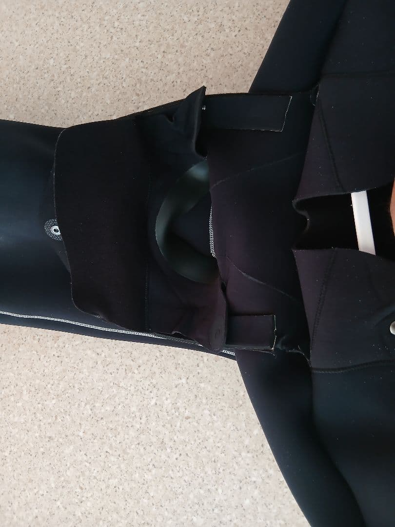 ビラボン　セミドライスーツ