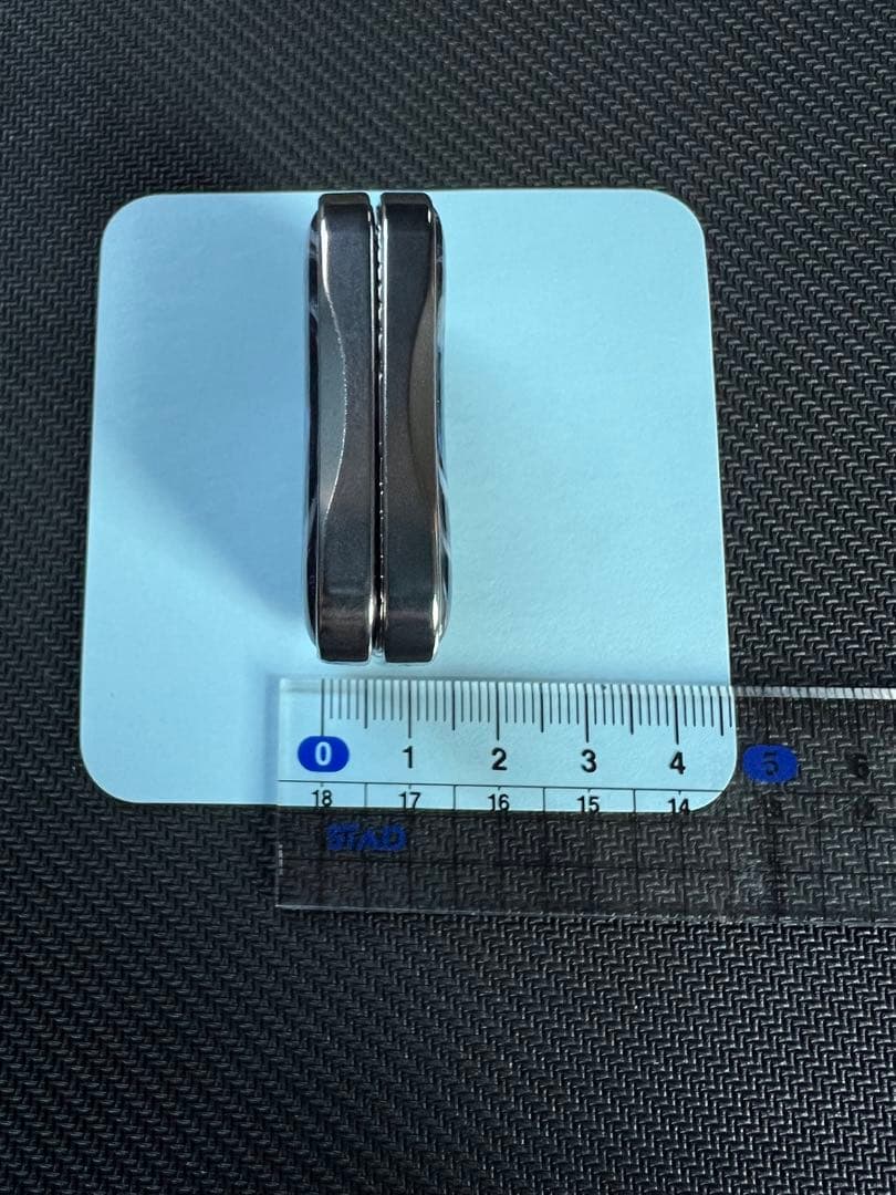 Peacock Aura Sand SS Slim フィジェットトイ　スライダー