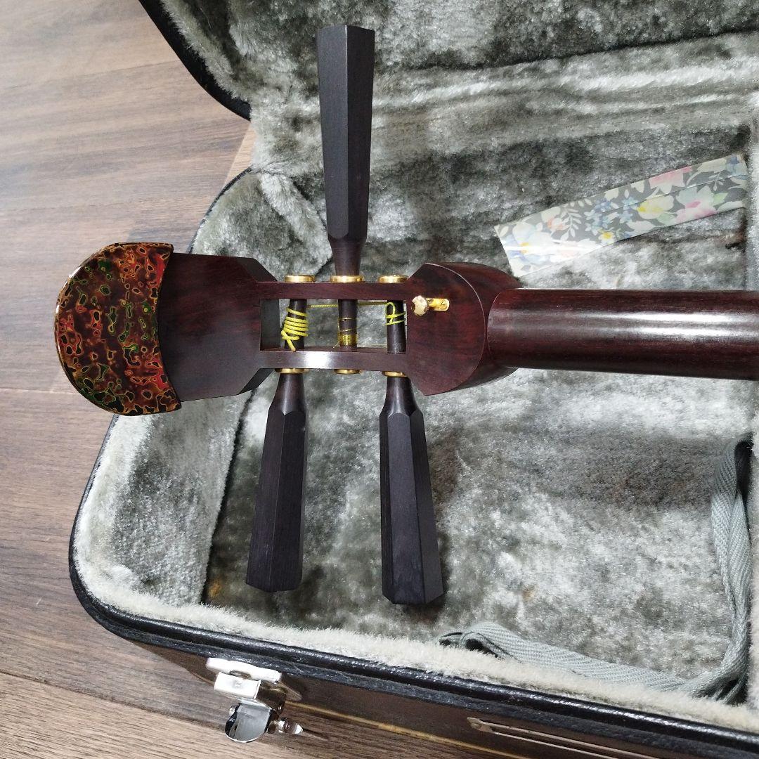 お値下げしました！津軽三味線 本体　ハードケース付き ♪