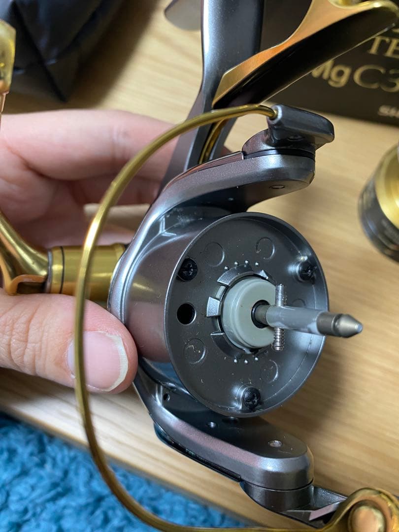 シマノ　BBX TECHNIUM MgC3000DXG テクニウム