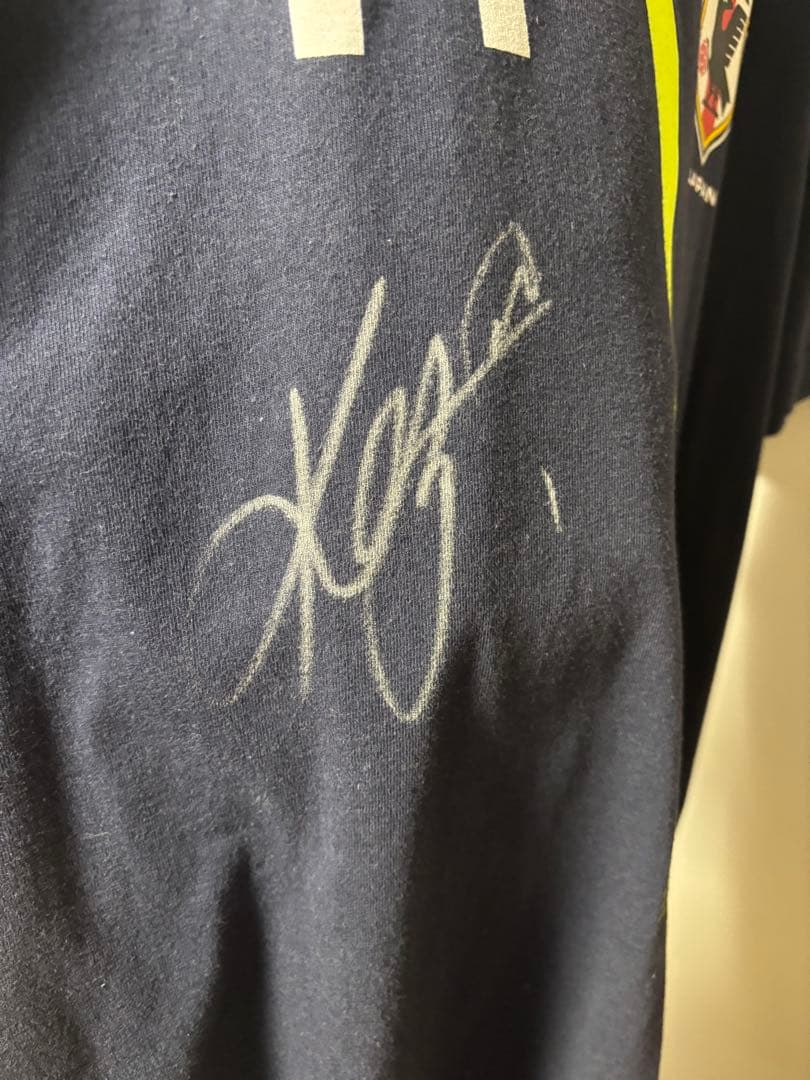 三浦知良選手直筆サイン入りやユニホーム