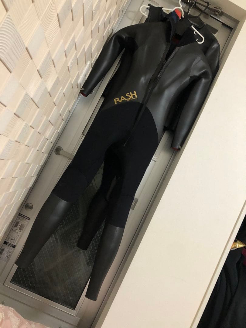未使用に近い RASH ラッシュ ドライウェットスーツ フルスーツ 冬仕様