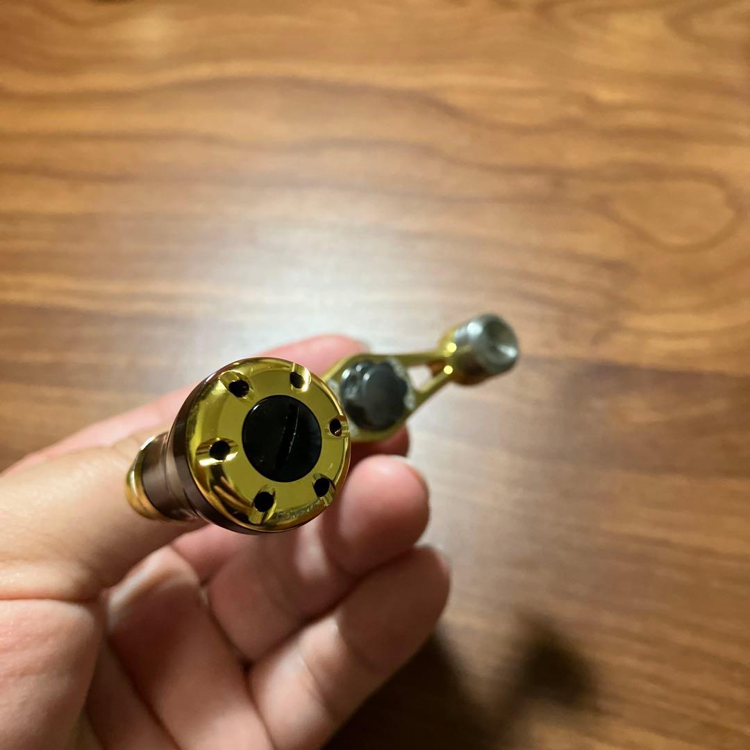 美品　ダイワ用　DLIVE カスタムハンドル　のみ