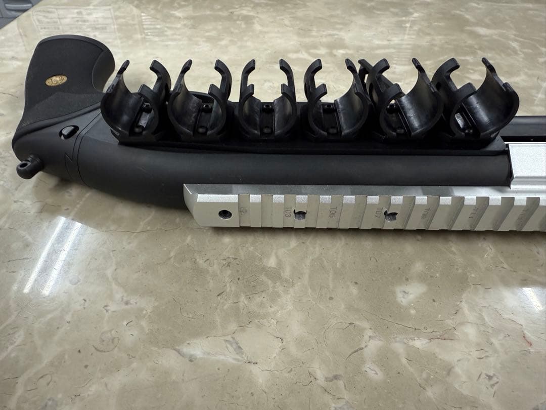 ⑥東京マルイ M870 BREACHER ショットガン ブリーチャー