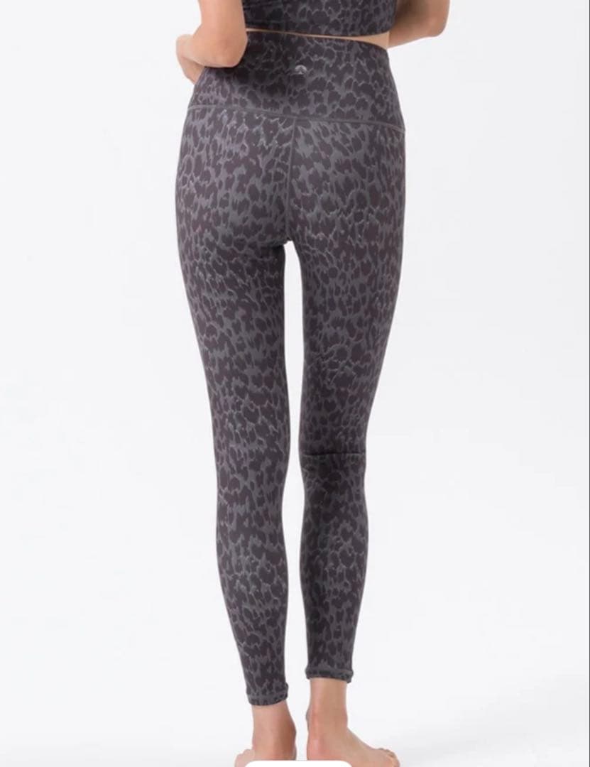 SUKALA レオパードプリントベーシックレギンス ブラック　サイズL