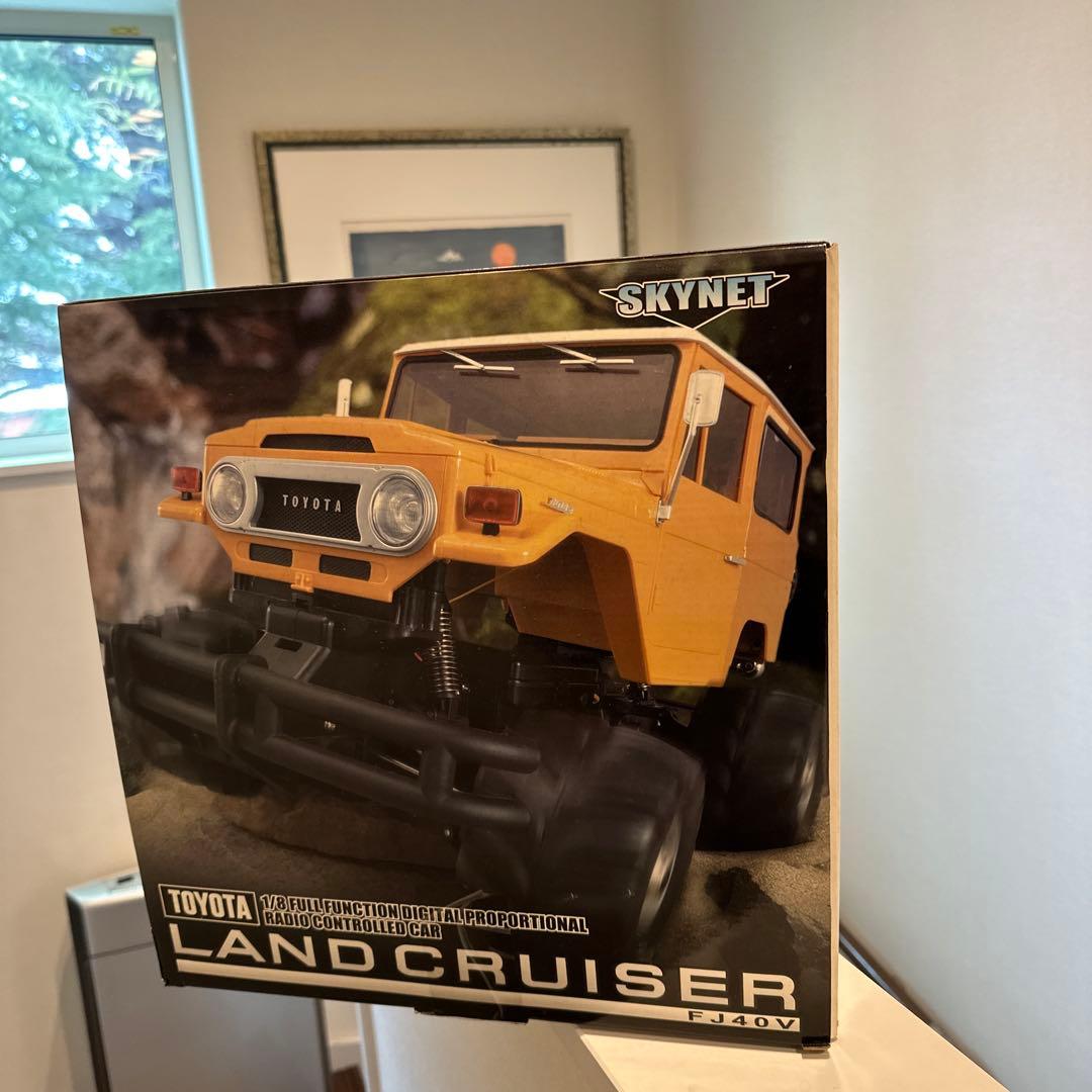 トヨタ　ランドクルーザー　FJ40-V ラジコンカー