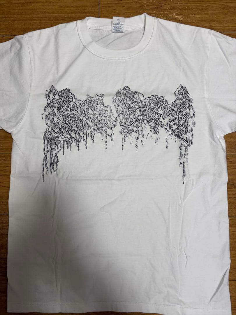 moreru ロゴTシャツ