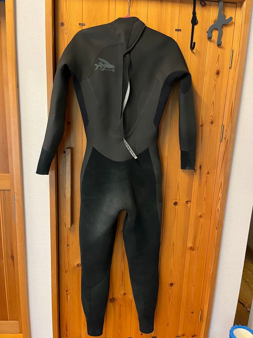 【日本製】 パタゴニア ウェットスーツ 5mm バックジップ