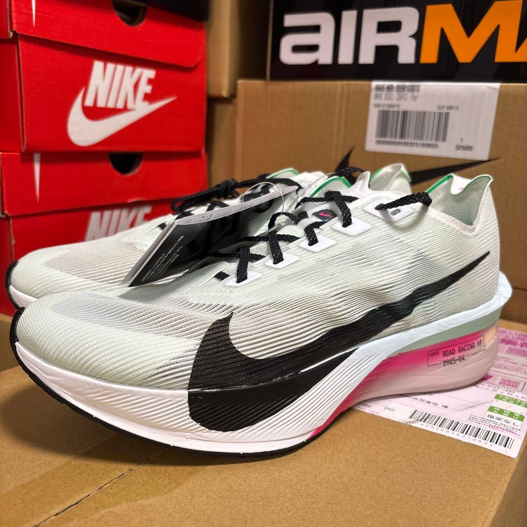 【新品✨️早い者勝ち】NIKE ベイパーフライ4