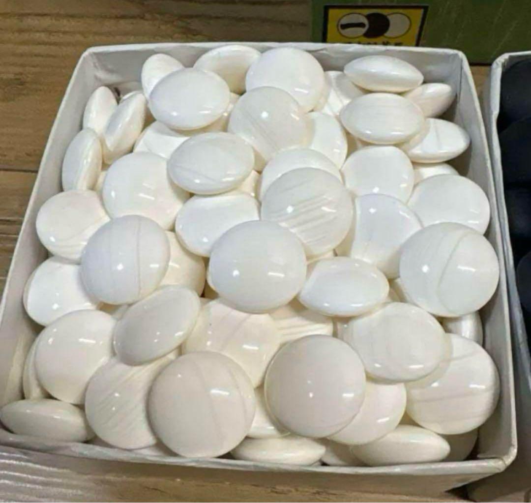 【新品未使用】囲碁　碁石　日向特製　本蛤碁石　那智黒碁石　34号