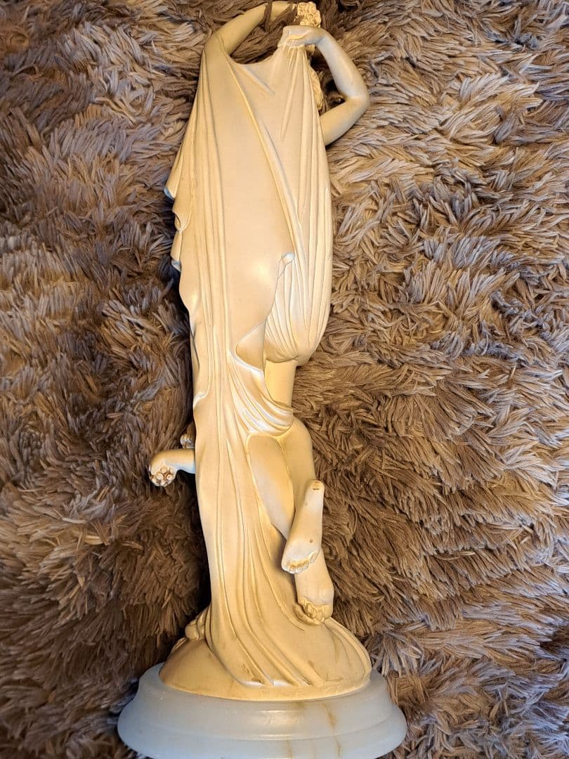 イタリア製 ヴィーナス像 女性像５０㎝