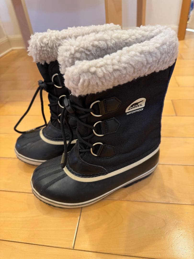 SOREL スノーブーツ　22センチ