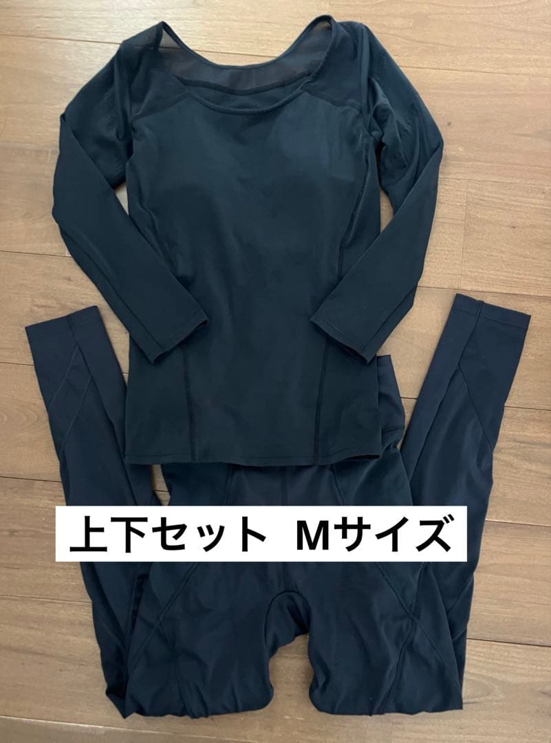 LAVA パーフェクトフォームトップス&レギンス　リントスル　Mサイズ