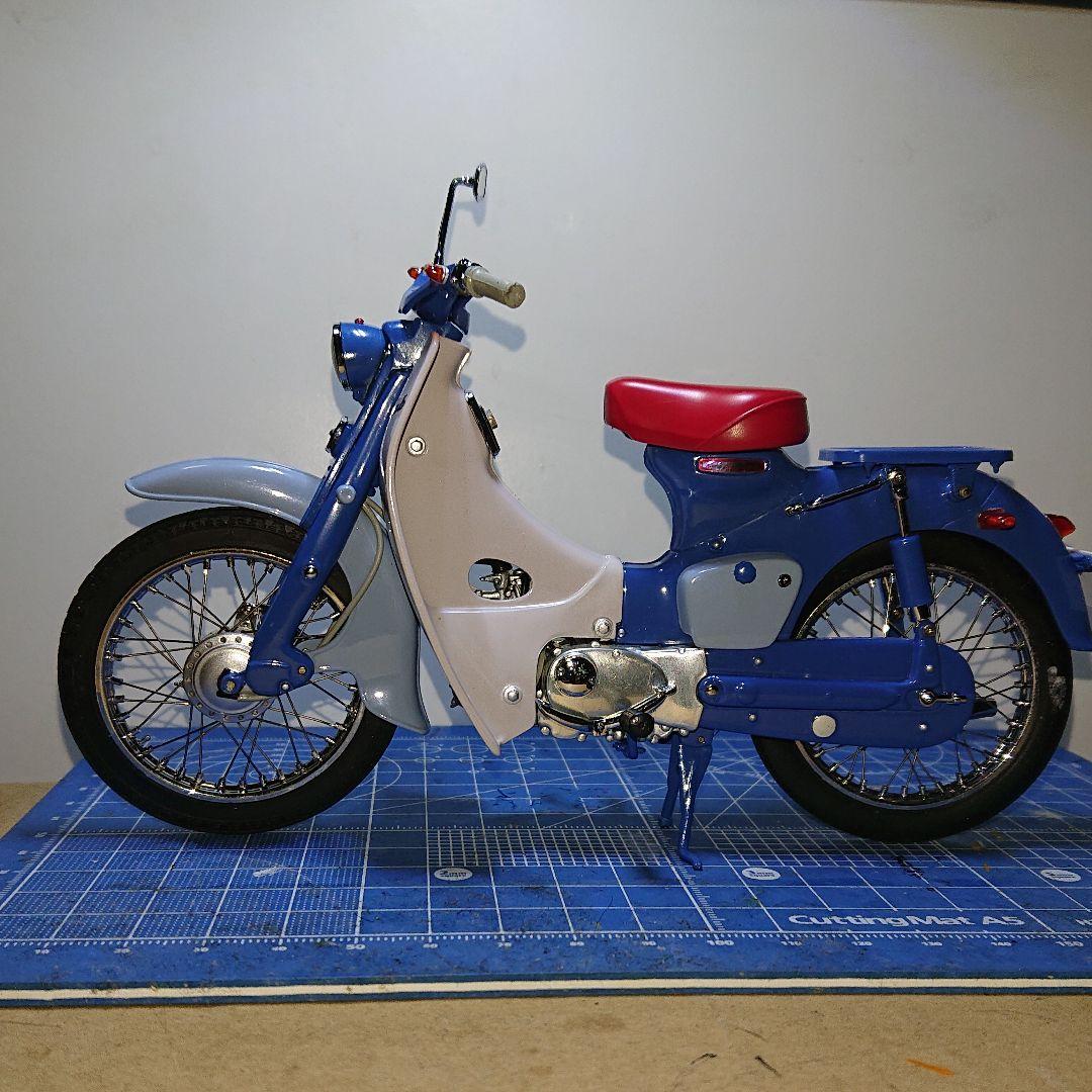 １/１０エブロ完成品