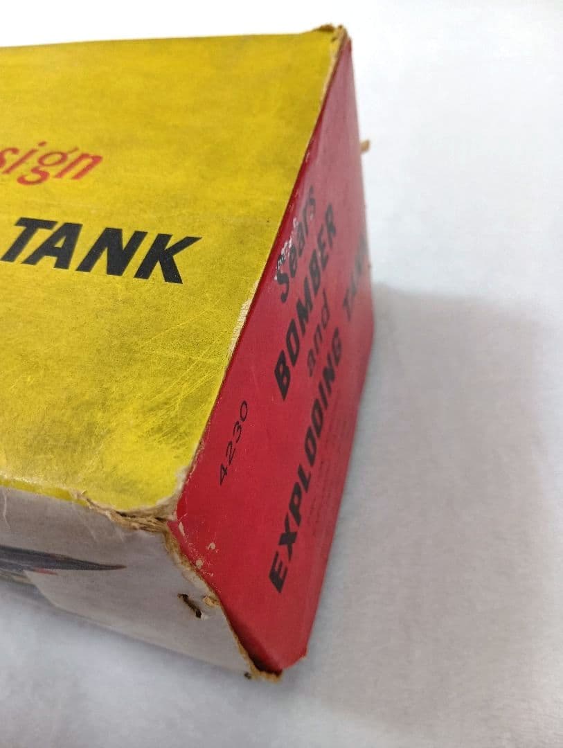 その他 Sears Bomber and Exploding Tank