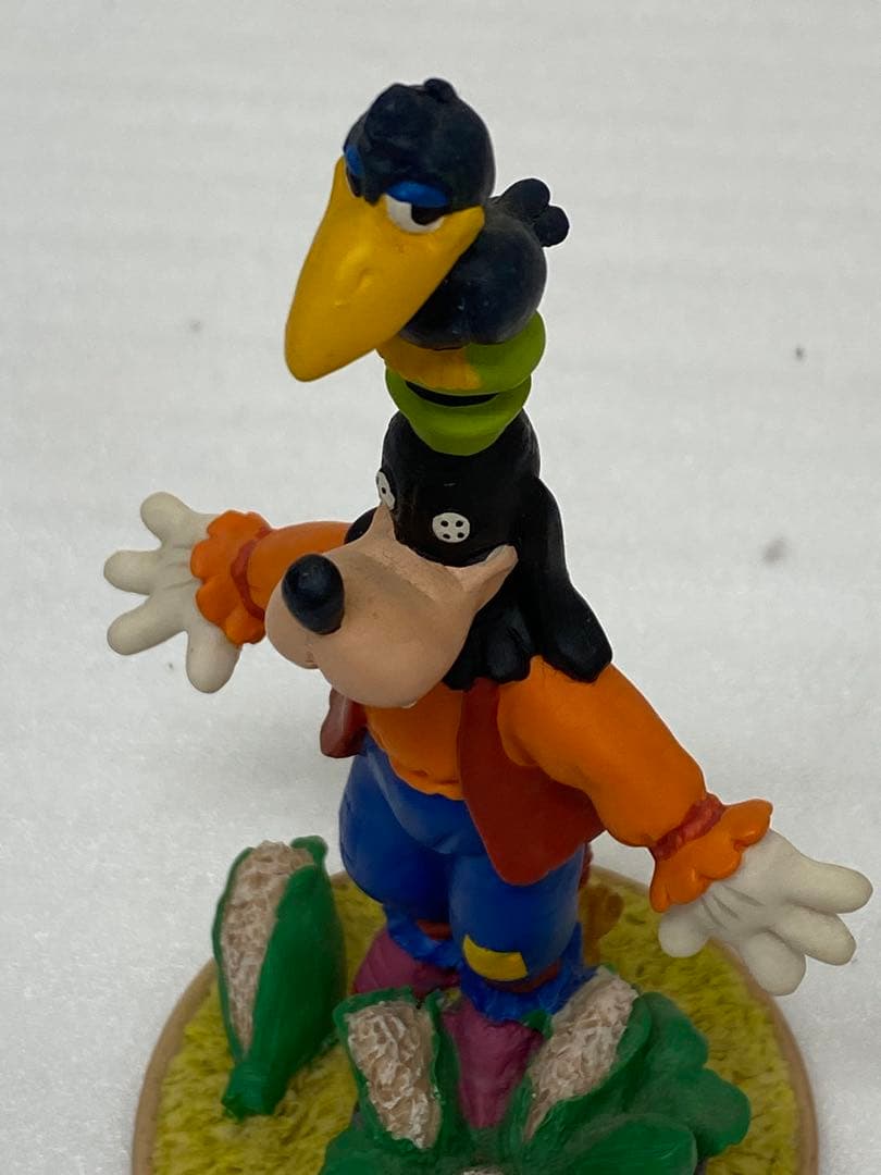 3-2783 レア グーフィー かかし フィギュア トゥーンタウン　Disney