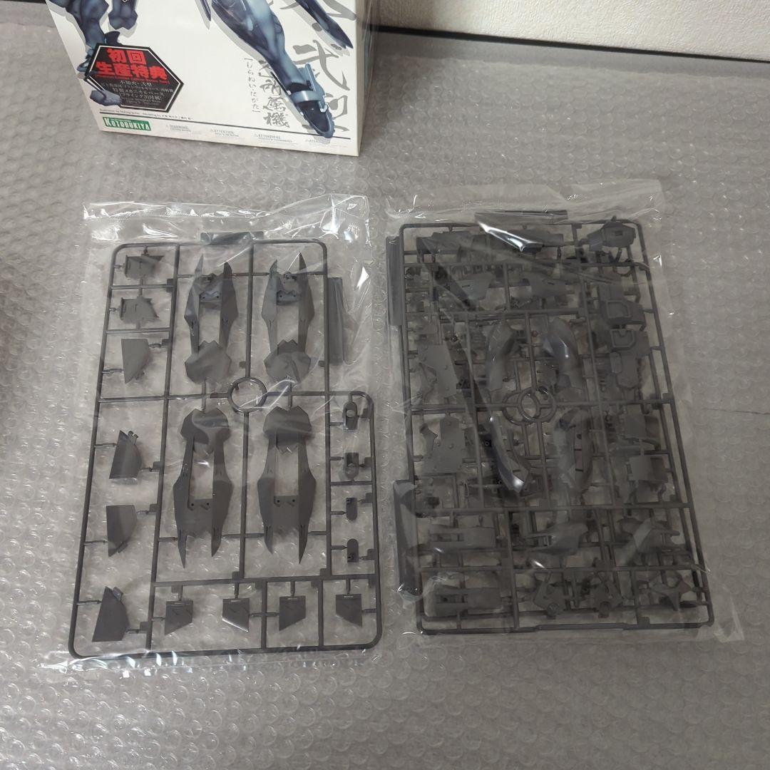 【未組立】不知火・弐型 富士教導団「イスミ・ヴァルキリーズ」所属機 マブラヴ