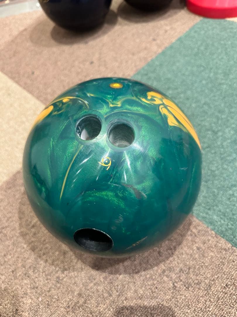 ストーム　ウルトラバイト　ボウリングボール　15ポンド