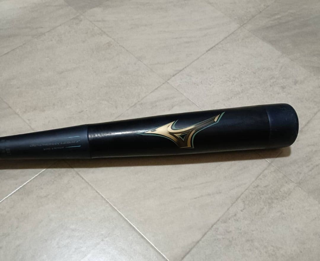 ミズノ ビヨンドマックス レガシー ミドルバランス 76cm 少年 軟式 バット