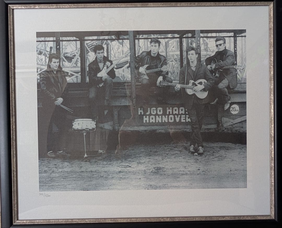 【希少】Beatles 限定品　初期ビートルズ　キルヒヘア撮影　英国製額縁