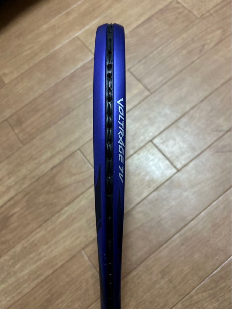 YONEX ボルトレイジ 7V