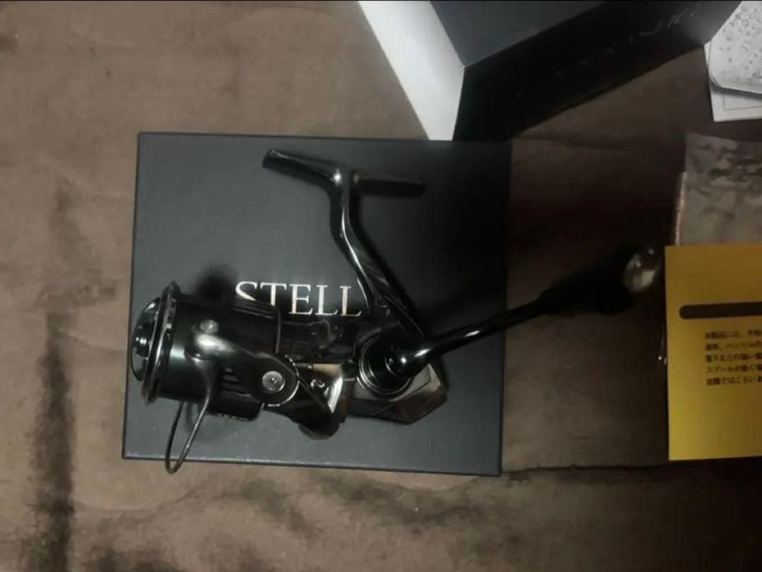シマノ　22STELLA シマノ　ステラ　2000SHG （ケースなし）