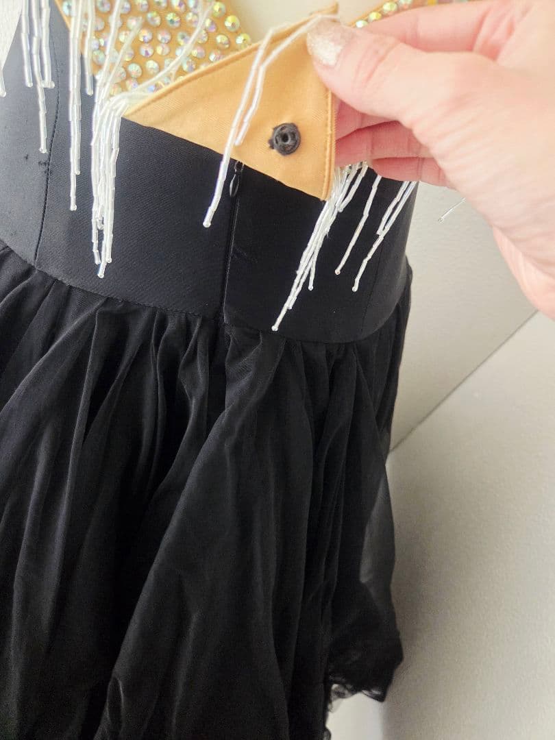 シンプル ブラックドレス スタンダードドレス 社交ダンス　トライアル