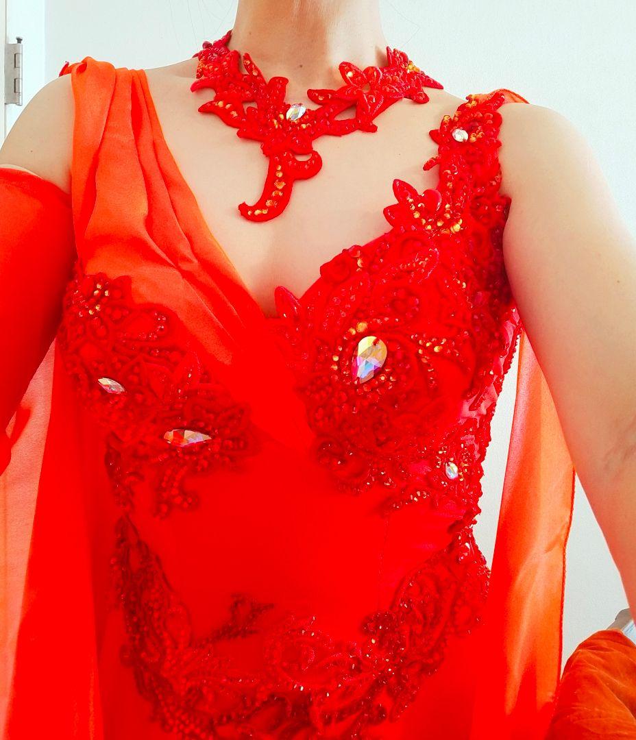 社交ダンス　スタンダードドレス　赤　Мサイズ