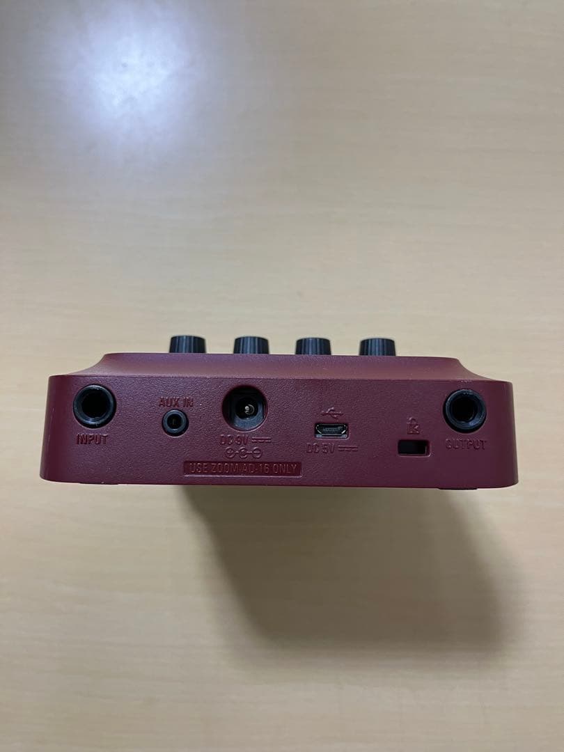 ZOOM B1 FOUR マルチエフェクトペダル