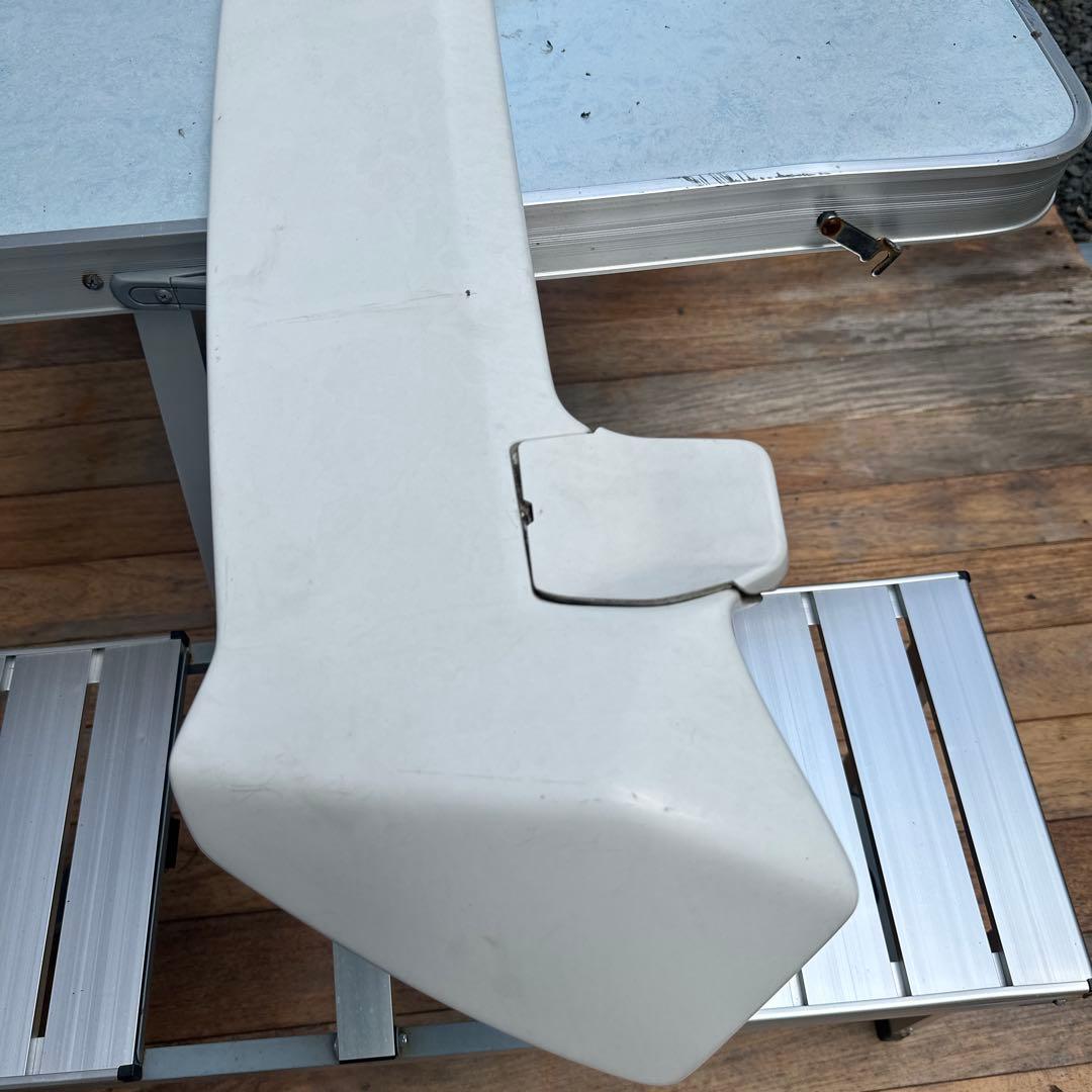 ホンダ　バモス　ホワイト リアウィング 取り付けネジ付き