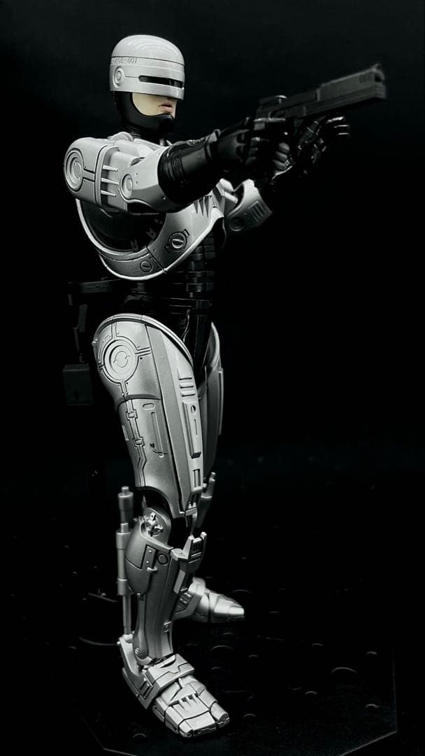 モデロイド　ロボコップ完成品　ホットトイズ参考仕上げ