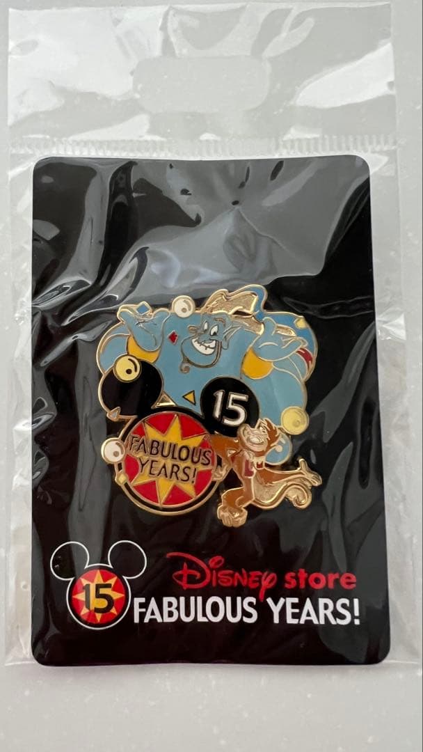 【限定】ディズニーストア15周年 ピンバッジ11点セット 新品未開封コレクション