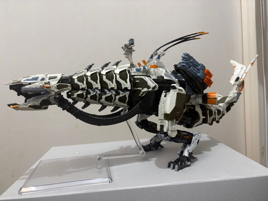 サンダージョー　プラモデル　全塗装　Horizon Zero Dawn