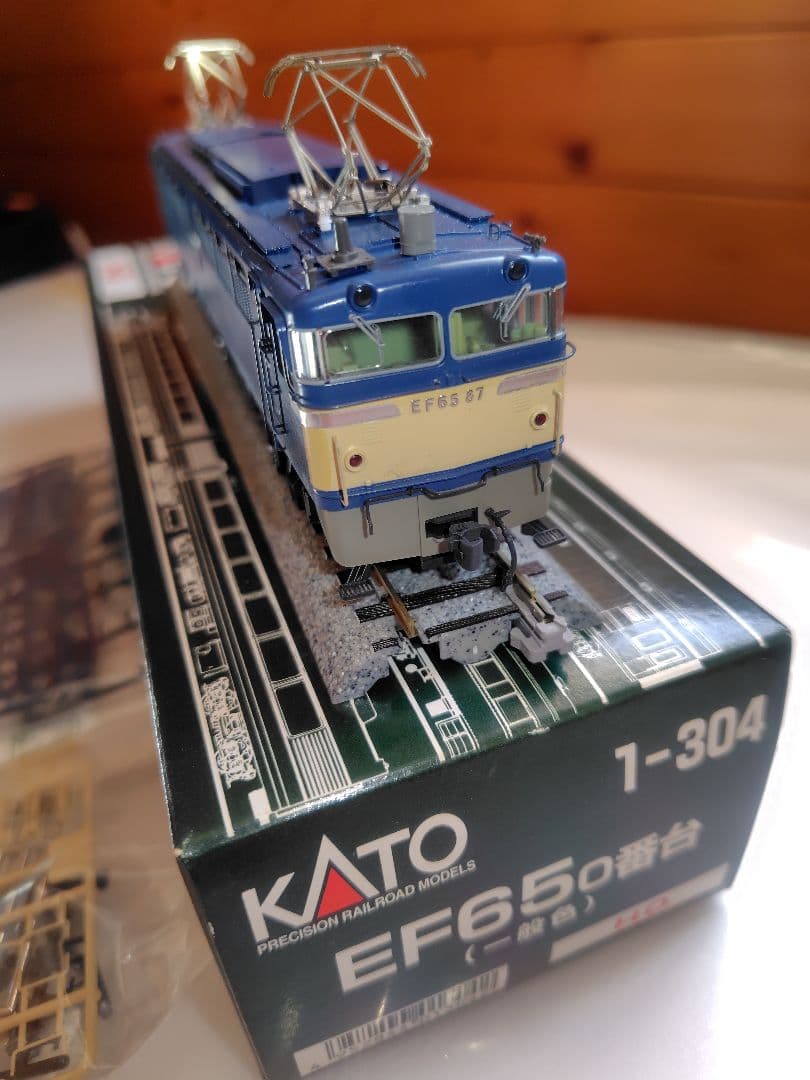 HOゲージ EF65 0番台 一般色 【1-304】