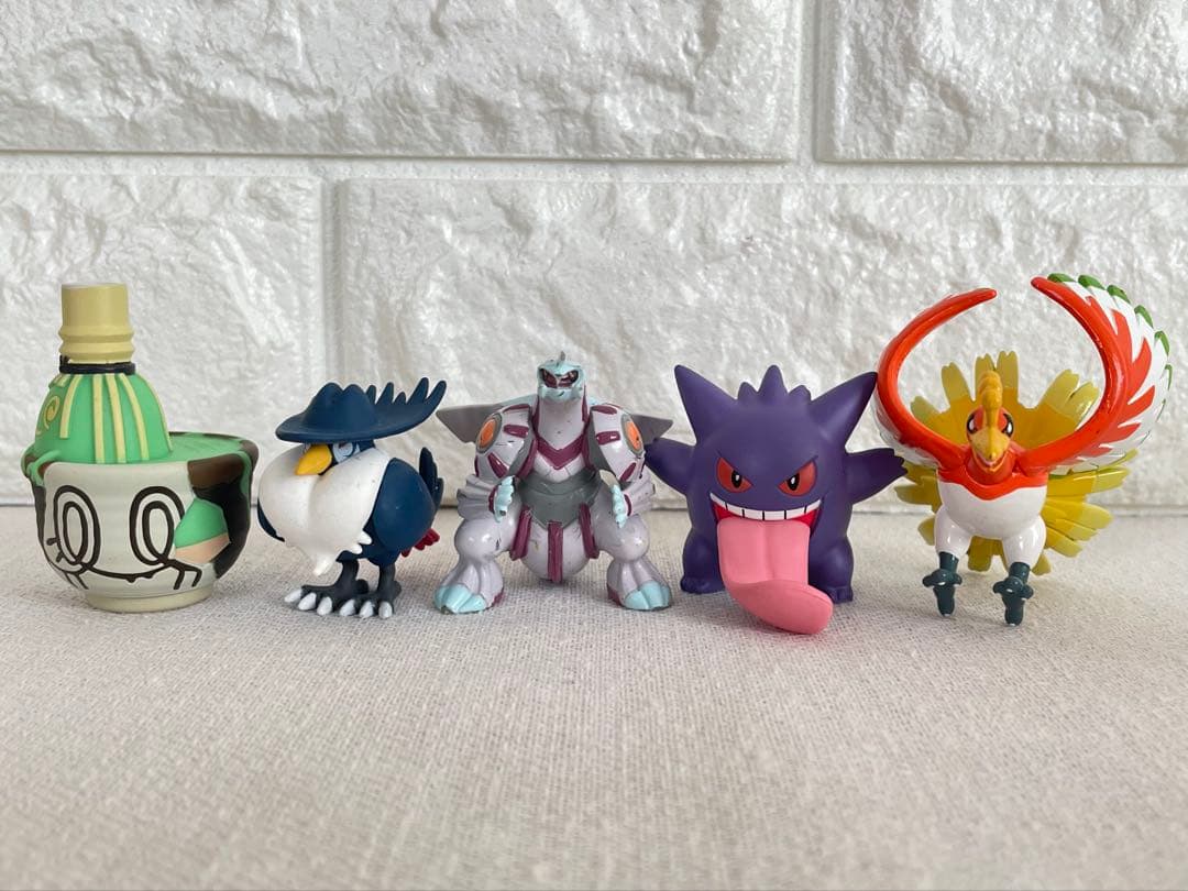 ポケモン　80個　まとめ売り　モンコレ　ゲットコレクション　メタモン　リザードン