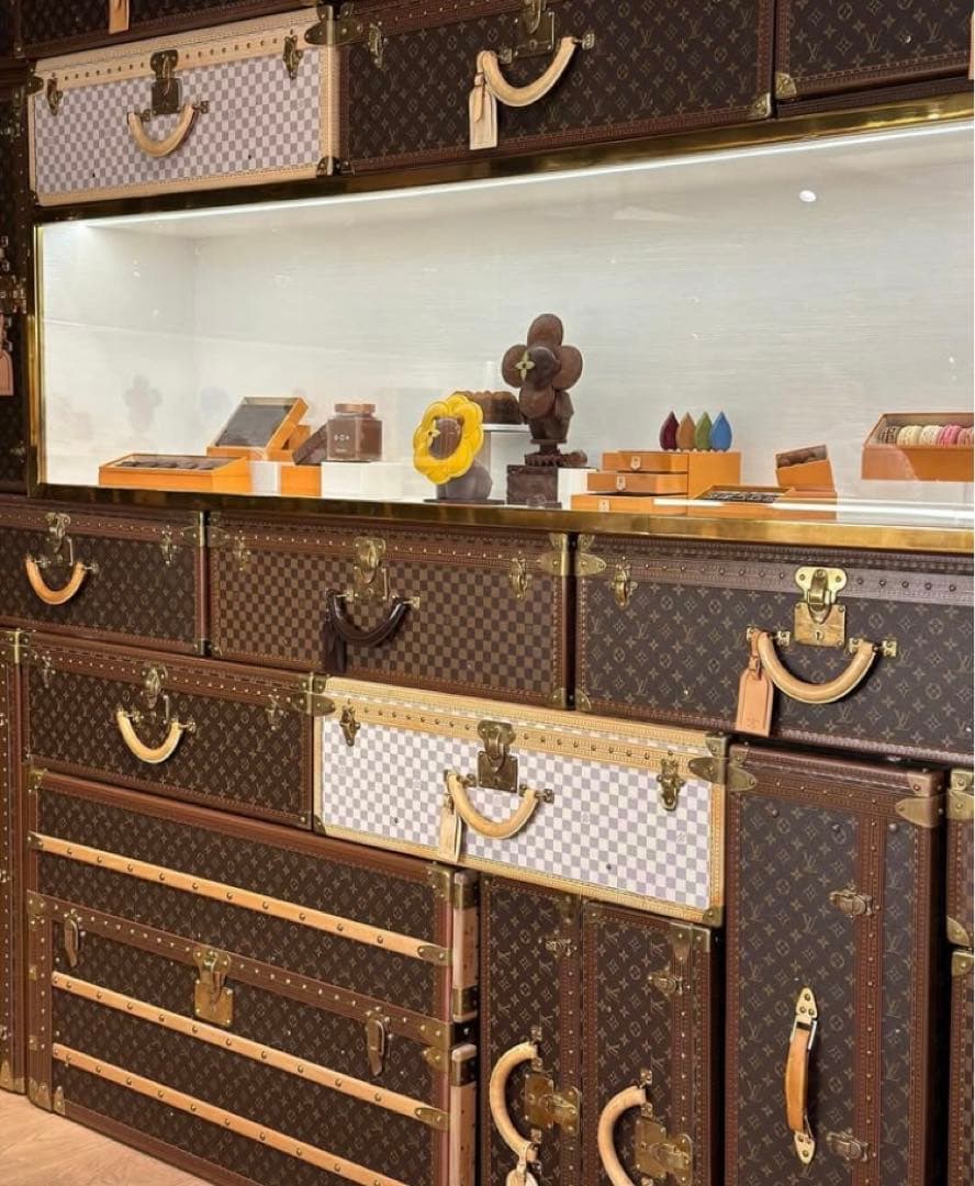 菓子 LOUIS VUITTON \"DAMIER\" TABLET CHOCOLATE