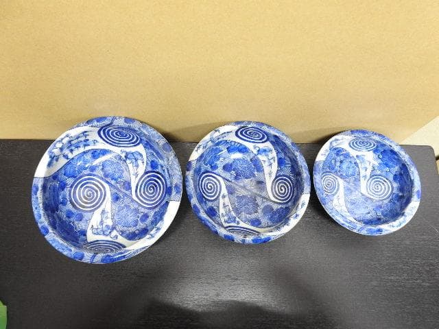 伊万里三ツ重鉢　MA342