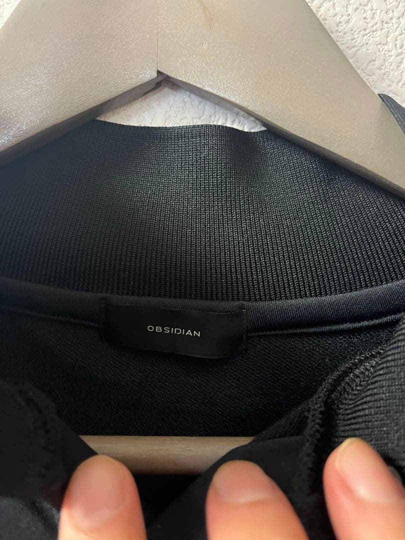 本日まで値下 人気 OBSIDIAN ブラック 長袖カットソー