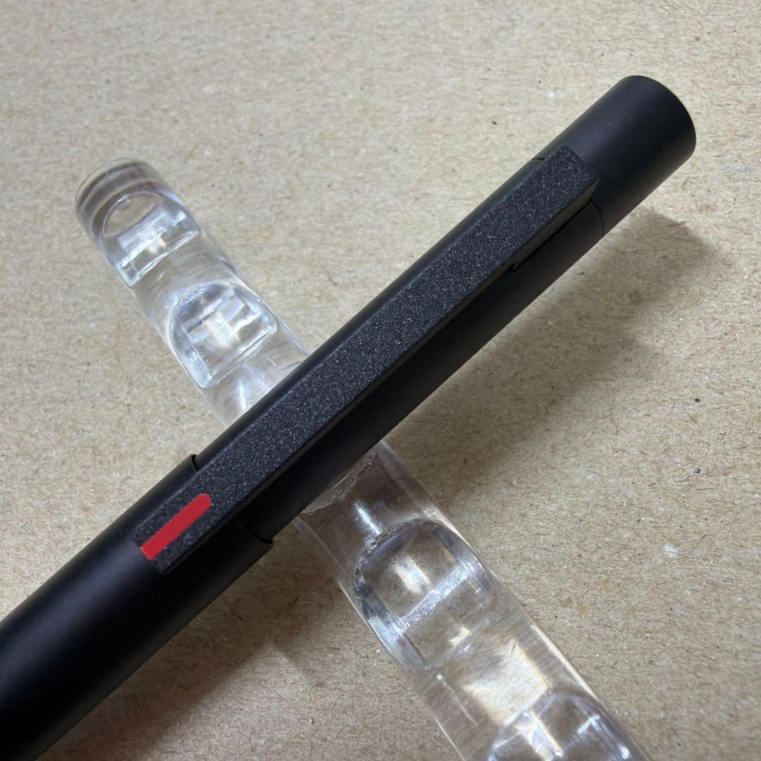 新品 廃盤 TOMBOW トンボ鉛筆 ZOOM ズーム 414 多機能ペン 黒