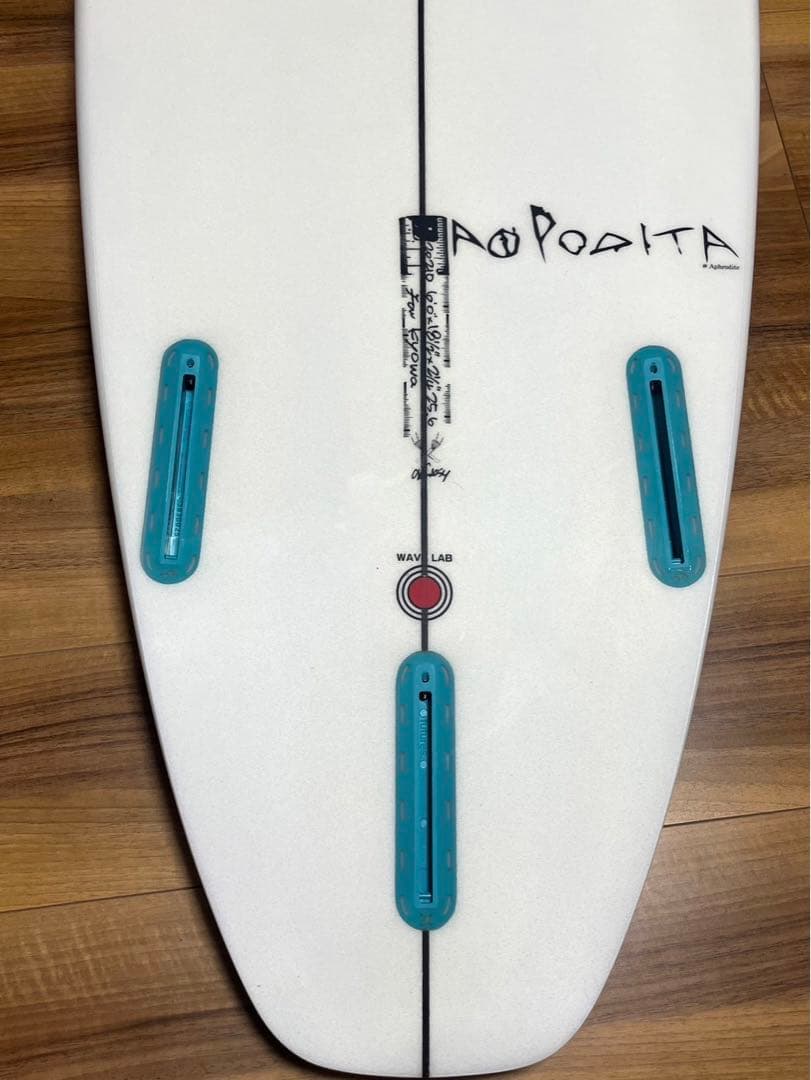 ジャスティスサーフボード【アフロディーテモデル】6'0 25.6L