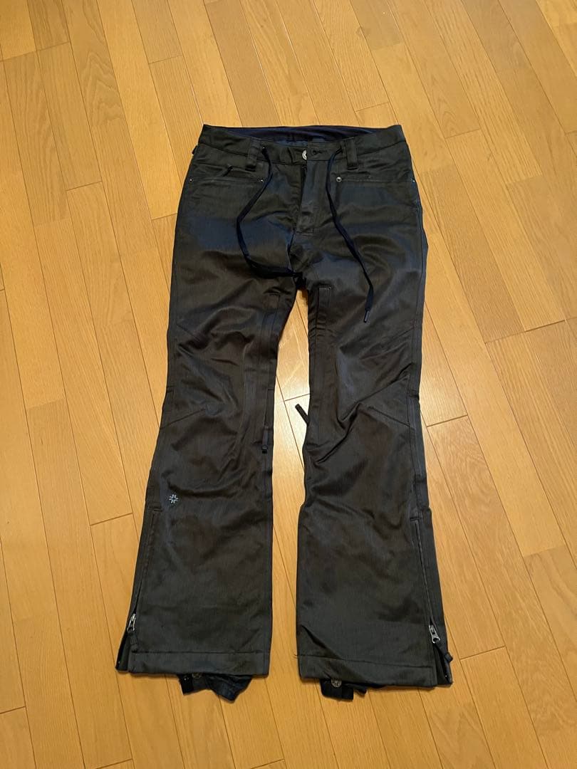 ニキータ スノーボード　ウェア　パンツ