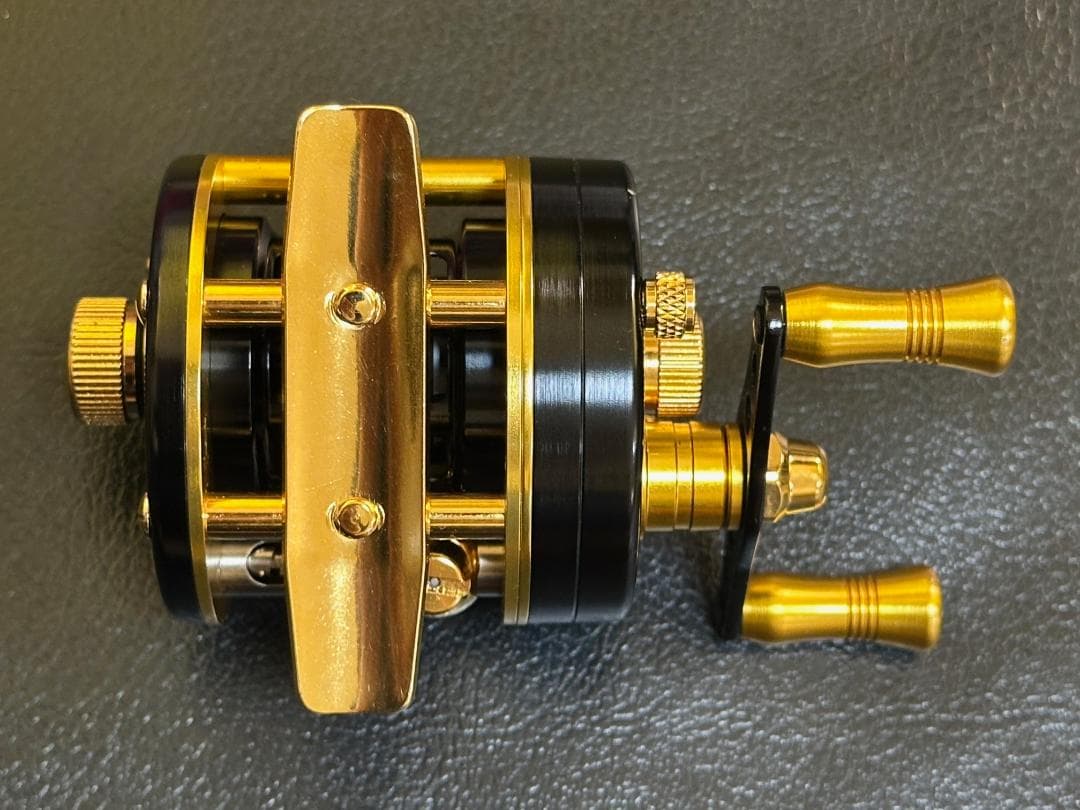 カスタムパーツ付き　五十鈴工業　DD310SSS 　美品　ブラックゴールド