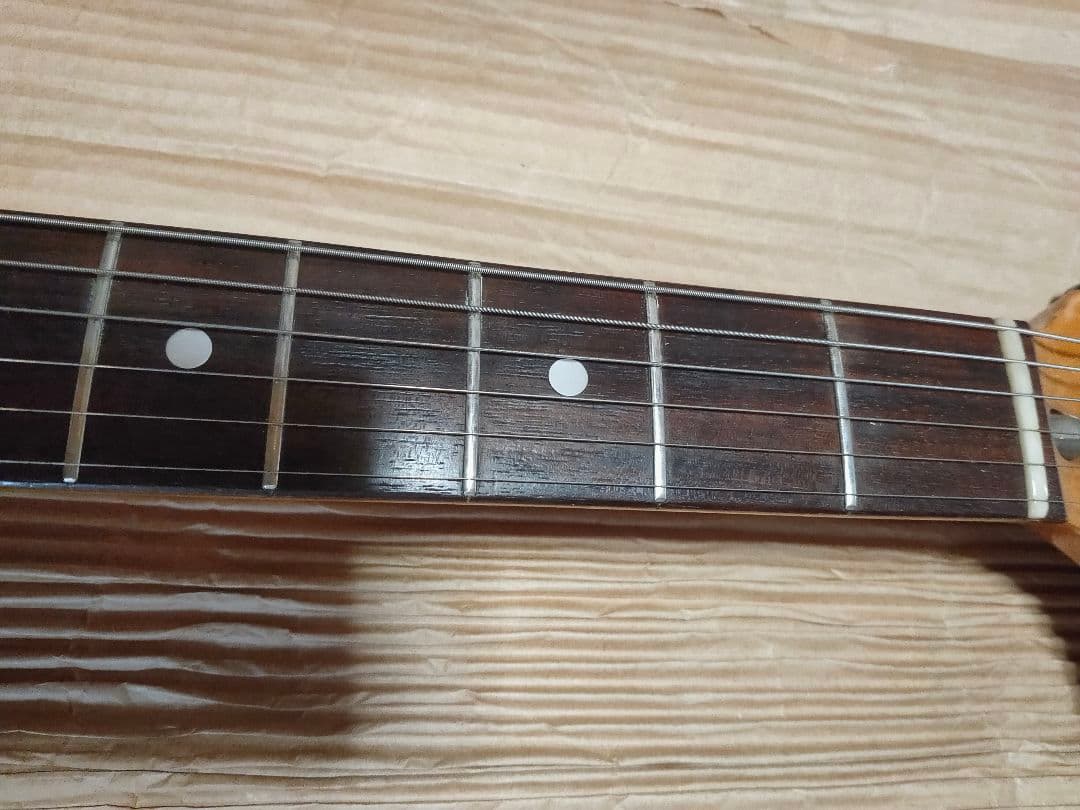 たぶんTOKAIかGRECO　ジャンク　3点どめ　ストラトキャスタータイプ