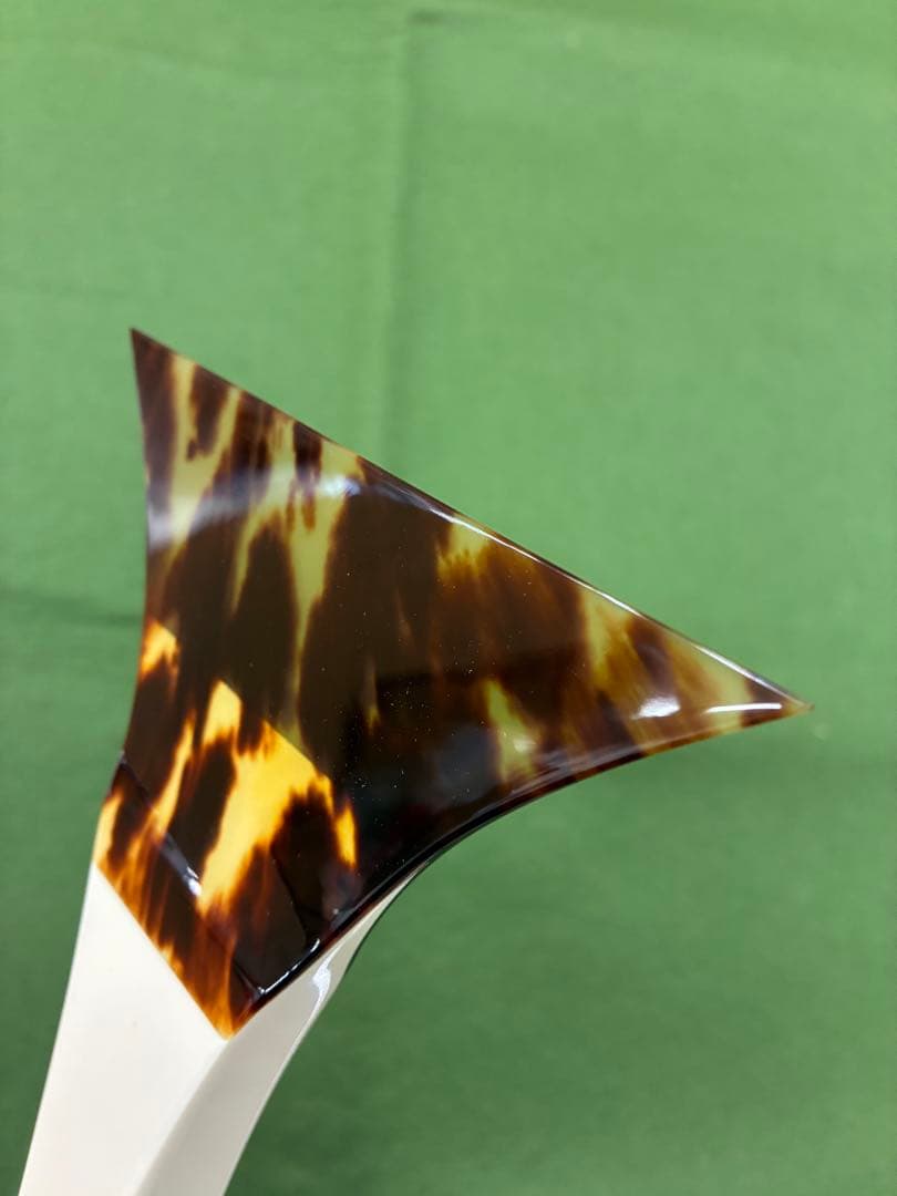 三味線　新品　一枚甲　地唄用鼈甲撥