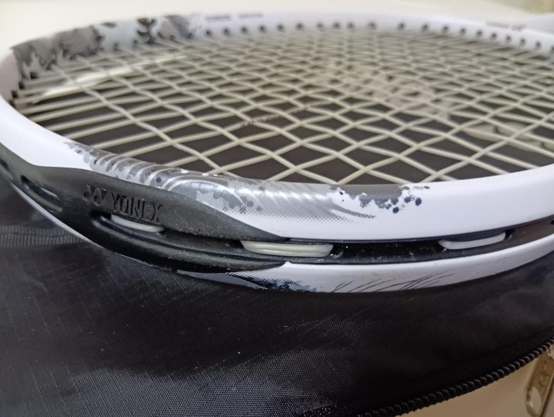 YONEX テニスラケットジオブレイク80S